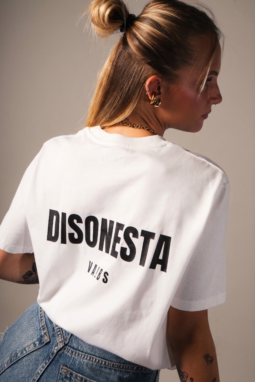 Disonesta